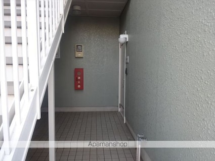 和歌山県和歌山市西浜２丁目[3DK/50.9m2]のエントランス