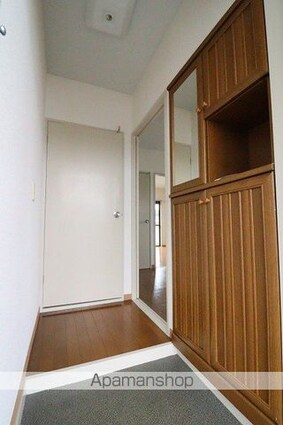 ルーチェ三ッ藤[2DK/42.21m2]の玄関