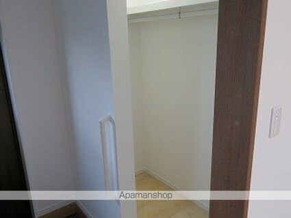 岩手県盛岡市南仙北１丁目[3LDK/82.39m2]の内装1