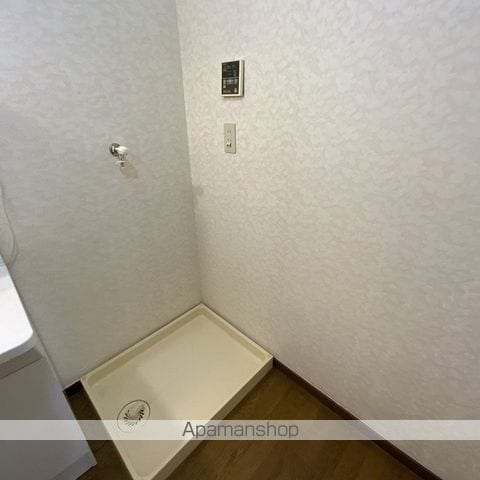 マンションキーウエストIの内装写真