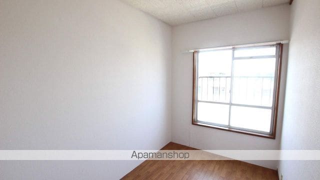 ファミール青葉台1号棟の内装写真