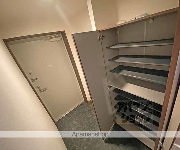 イスターナイマイ鴨川西の内装写真