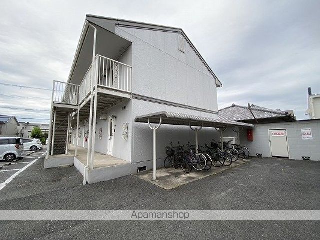 メゾン堀川C棟の外観写真