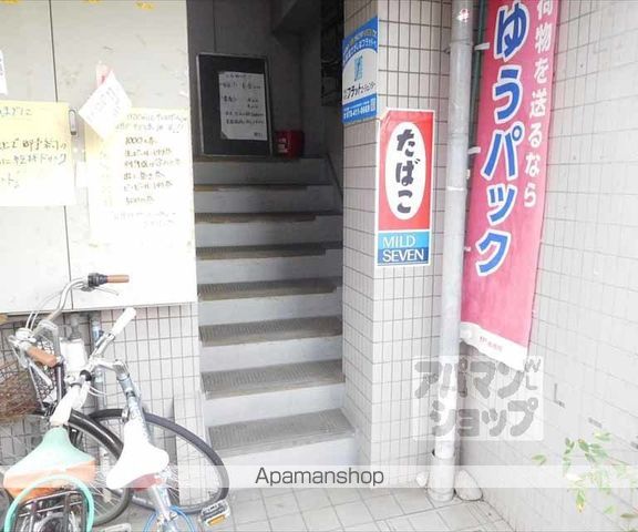 BIEN衣笠わら天神の玄関写真