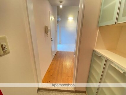 香川県高松市常磐町２丁目[1R/46.55m2]の玄関