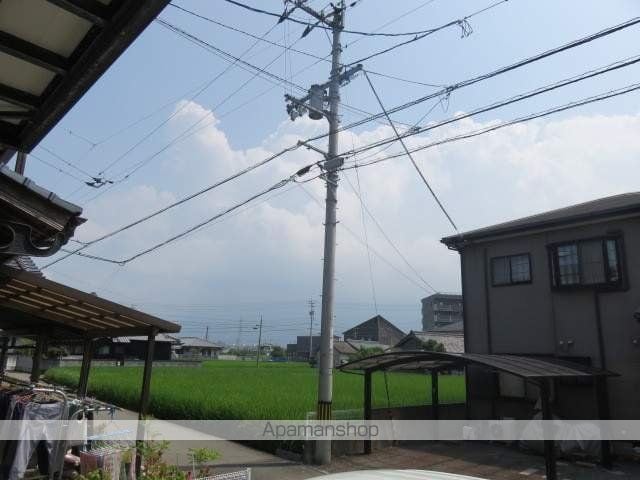 コスモスの玄関写真