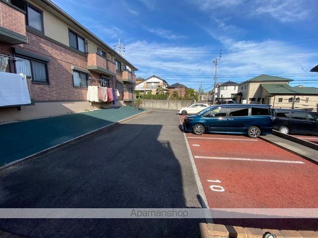 ロイヤルステージの外観写真
