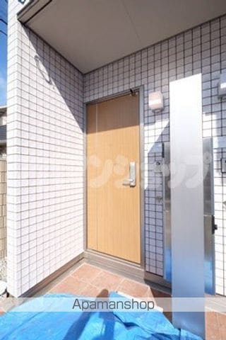 カルミアの玄関写真
