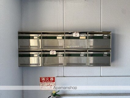 サンモデスト[2LDK/62.93m2]の共用部1