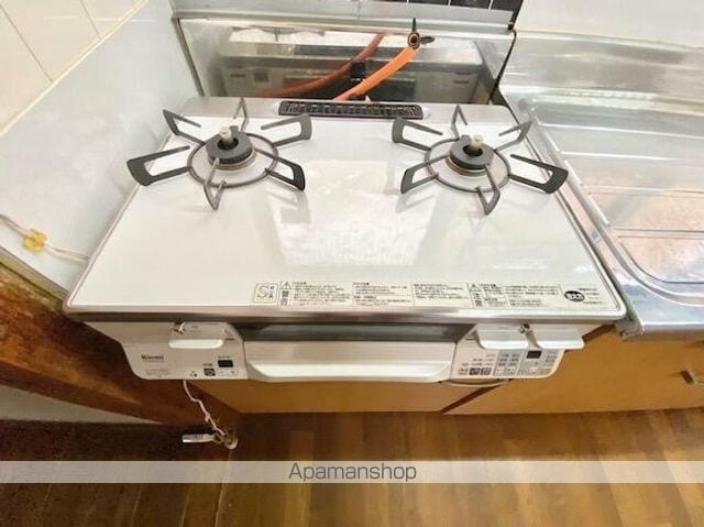 下泉町1丁目貸家の内装写真