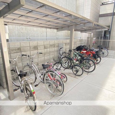 ル・レクチェの周辺写真