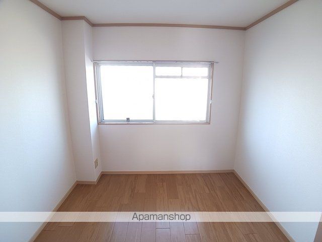 エステート万町の内装写真