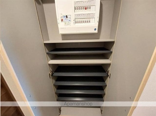 DRESSER新田東の内装写真