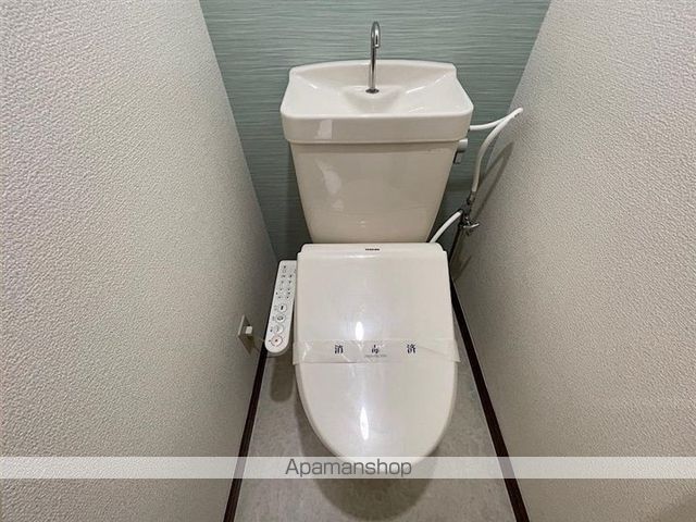 アーバン栗生の内装写真