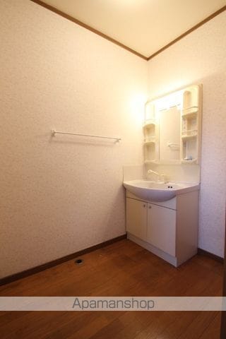 メイプルIIの内装写真