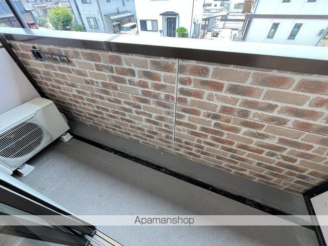 イーストウイングの内装写真