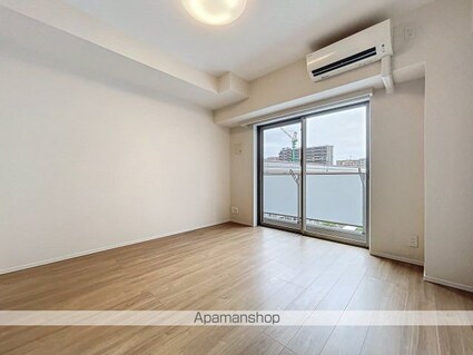 スカイコートパレス大島[1K/25.35m2]のリビング・居間