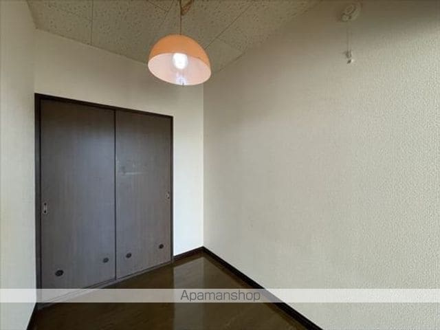 Eアルマーニの内装写真