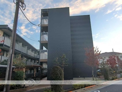 レオパレスＱＵＡＴＴＲＯ[1K/19.87m2]の外観2