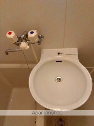 レオパレス丸山[1K/19.87m2]の洗面所