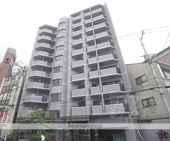 大晋メゾネ四条大宮の外観写真