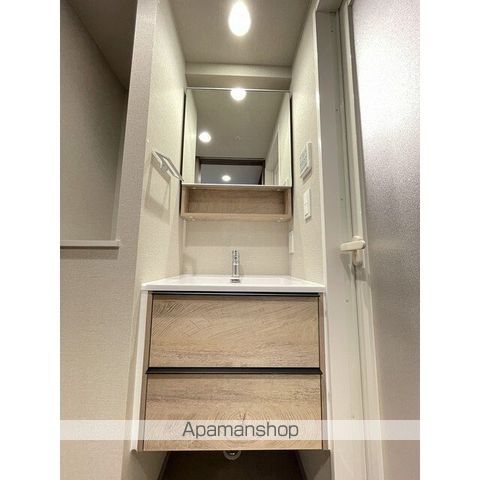 コンフォリア・リヴ茅場町の内装写真
