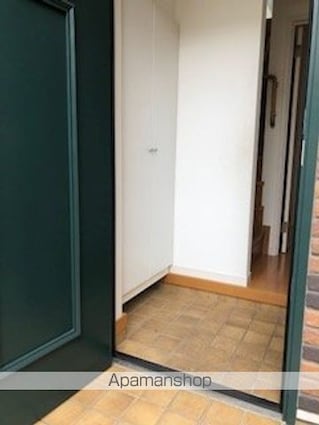 福井県福井市城東３丁目[3LDK/74.52m2]の玄関