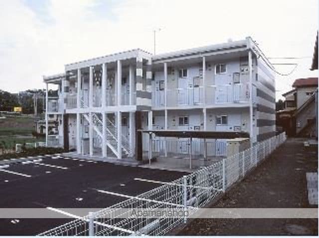 レオパレスカメリアの外観写真