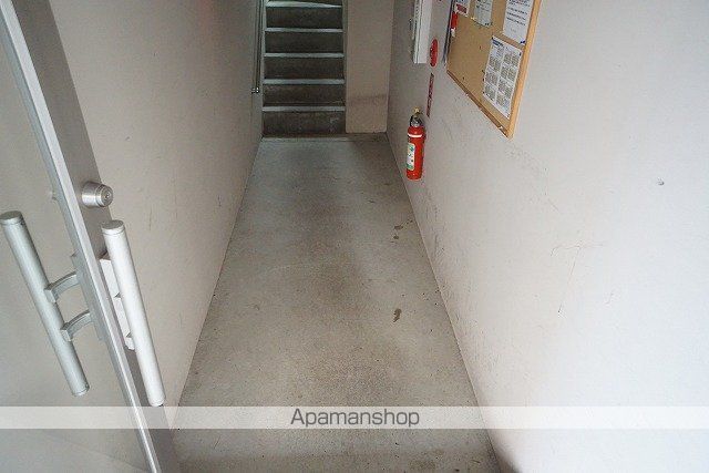 ライフォートの玄関写真