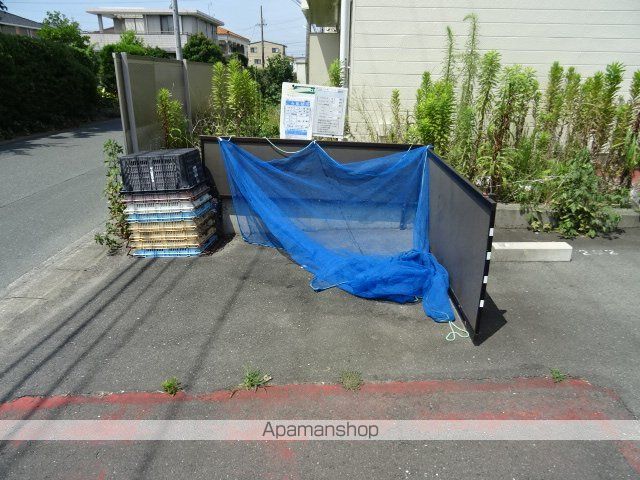 フラッツローゼブラウンハウスの外観写真