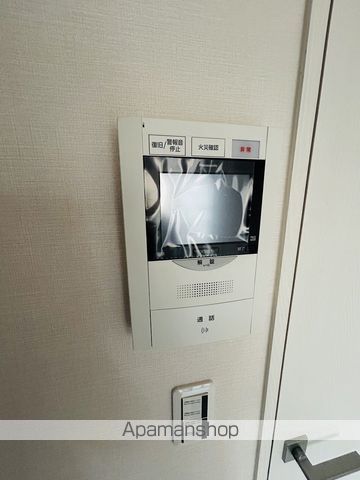 WORLD EYE大阪城EASTIIIの内装写真