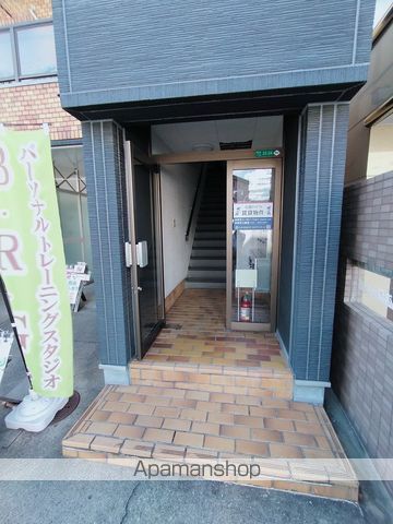 北通ハイツの玄関写真