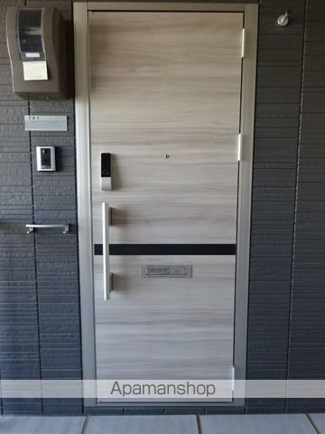 エーデルハイム東津田の玄関写真