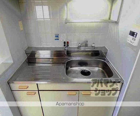 紫野上柏野町マンションの内装写真