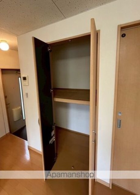 キャナル春日町[1R/24m2]の収納