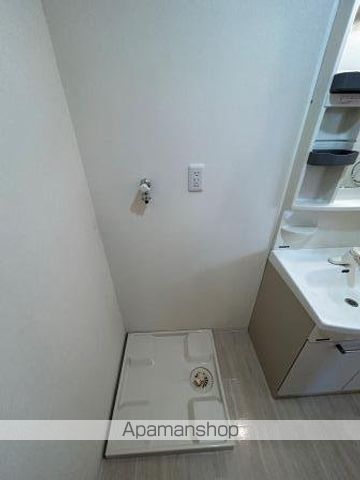 ファーストクラス中央インターの内装写真