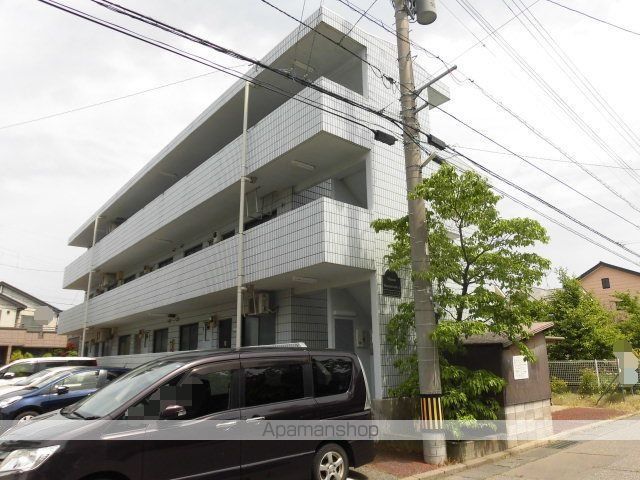 メゾンはなみずきA棟の外観写真