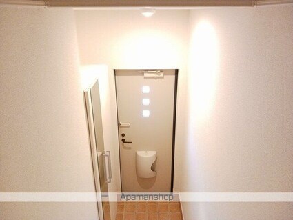 アバンダンス[2LDK/57.64m2]の玄関