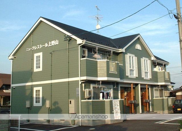 ニュークレストール上野山の外観写真