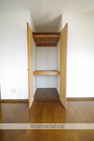 エリーナ新屋敷の内装写真