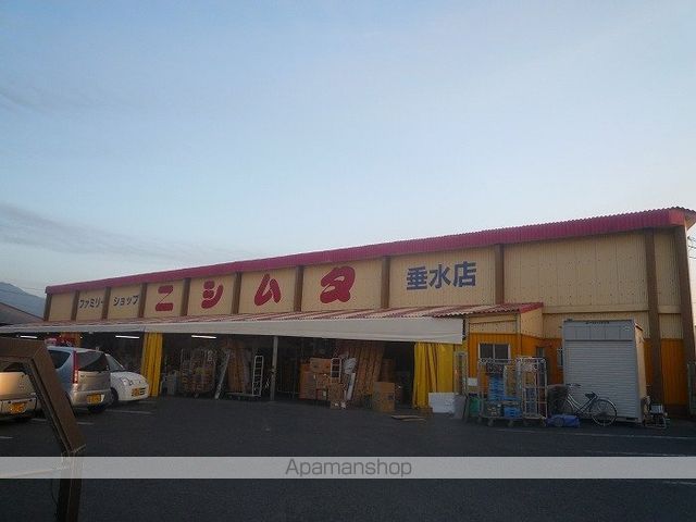 ボナールの周辺写真