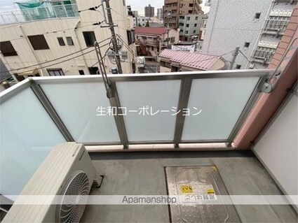 Ａｐａｒｔｍｅｎｔ　桜[1K/25.14m2]のバルコニー