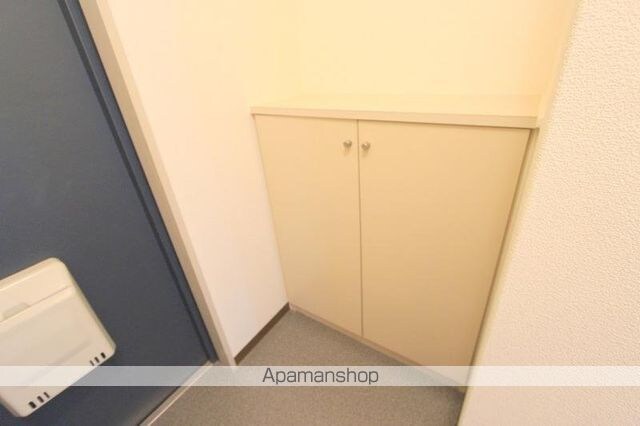 アメニティ上福岡[2LDK/61.64m2]の玄関