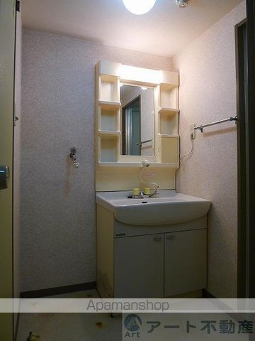 ロイヤルコートIIの内装写真
