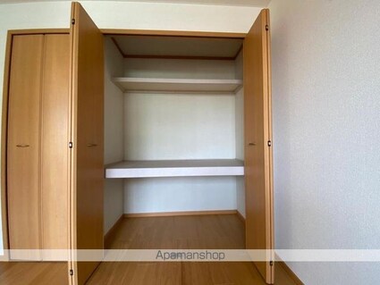 ロジュマン国分寺２[2LDK/63.3m2]の収納