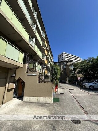 大阪府和泉市府中町６丁目[3LDK/61.28m2]のエントランス