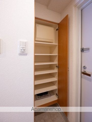 スカイコート月島の内装写真