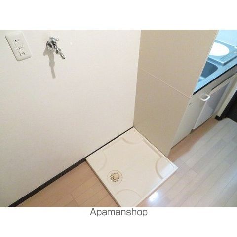 スリーワンの内装写真