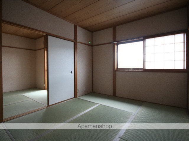 第一福和荘B棟の内装写真