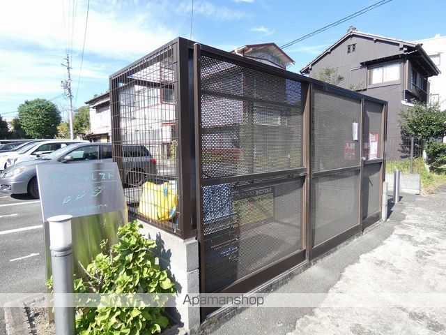 アイフォレストの外観写真